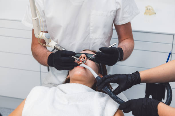 Best Walk-In Emergency Dentist in Island Walk, FL